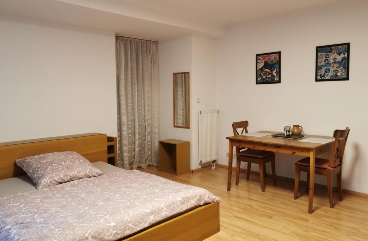 Privatzimmer Gil ไฮเดลเบิร์ก ภายนอก รูปภาพ
